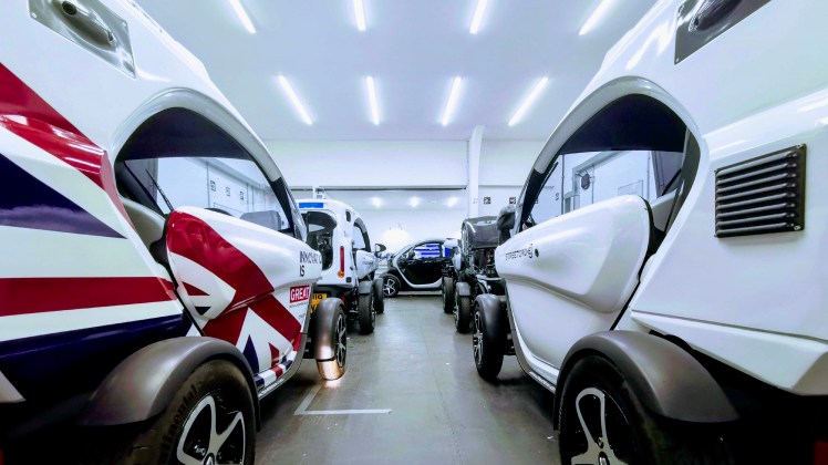 F0B6FEE5-BD67-48B9-A74C-7F4D60643EE4_1_201_a